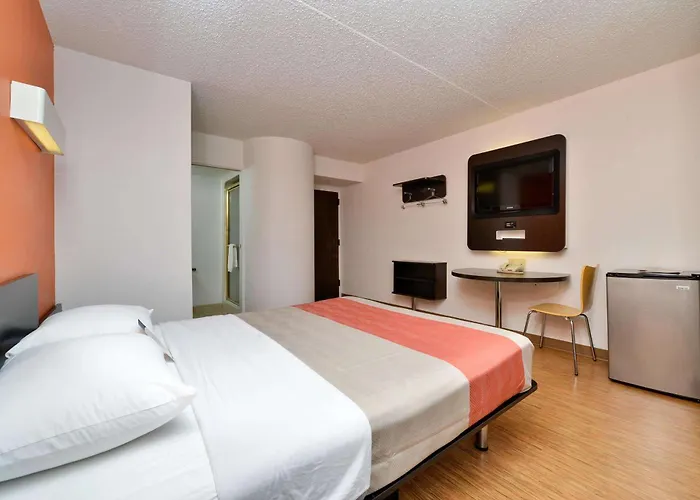 Motel 6-Plano, Tx - West - Frisco